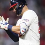 Mike Trout conecta a conexão de casa e reboque 4 corridas em Victoria Jucondment, em frente a Dimondbacks
