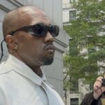 A produção de produção de Kanye West é apenas sexy, perseguindo enquanto ele lança valores legais